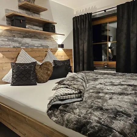 Luxus Nina Mit Zirbenhütte *