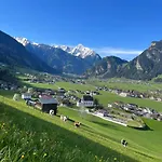 Luxus Nina Mit Zirbenhütte * Ramsau im Zillertal